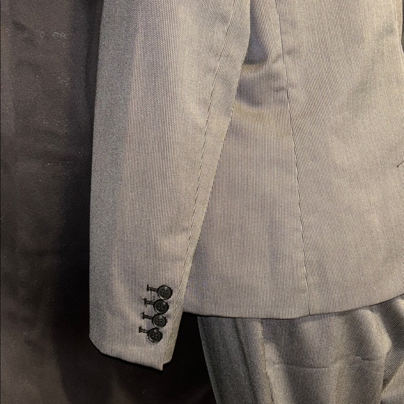 Worthington Classic Gray Women’s Suit, Pant & Blazer - Picture 4 of 9